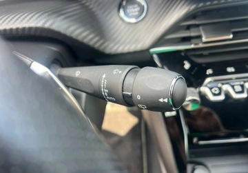 Peugeot 2008 II SUV 1.2 PureTech 130KM 2021 Peugeot 2008 1.2 130 KM LED Nawigacja Kamera Manetki Sensor Radar 1.2 130KM, zdjęcie 17