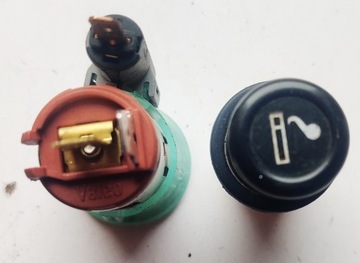 ПРИКУРИВАТЕЛЬ COROLLA E12