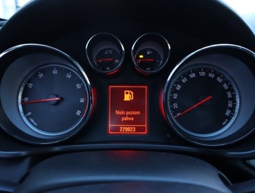 Opel Insignia I Sports Tourer 1.8 Twinport ECOTEC 140KM 2010 Opel Insignia 1.8, Navi, Xenon, Klima, zdjęcie 10