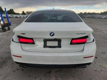 BMW Seria 5 G30-G31 2021 BMW Seria 5 530xi 2021 2.0l 2.0 Benzyna 248KM, zdjęcie 2