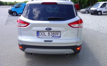 Ford Kuga II SUV 1.5 EcoBoost 150KM 2015 Ford Kuga 43 Tys. Przebiegu - Bezwypadkowy 1.5 Benzyna 150KM, zdjęcie 7