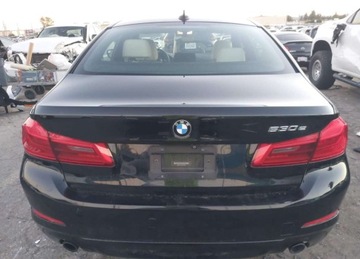 BMW Seria 5 G30-G31 2018 BMW Seria 5 BMW 530E IPERFORMANCE 2.0 Hybryda 182KM, zdjęcie 3