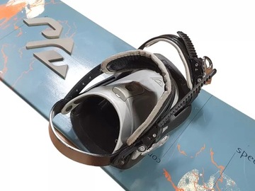 NOKIA SNOWBOARD 146CM СИНИЙ + КРЕПЛЕНИЯ В ХОРОШЕМ СОСТОЯНИИ!
