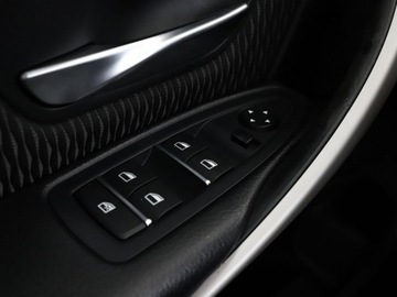 BMW Seria 3 F30-F31-F34 Touring Facelifting 2.0 318d 150KM 2016 BMW 318 automat full LED klima auto navi czujniki, zdjęcie 31