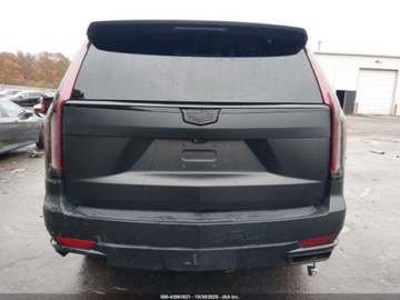 Cadillac Escalade III 2022 Cadillac Escalade Sport 2022 6.2l 6.2 Benzyna 420KM, zdjęcie 4