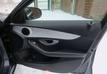 Mercedes Klasa C W205 Limuzyna 200 BlueTEC 136KM 2015 Mercedes-Benz Klasa C Mercedes-Benz Klasa C 200 (BlueTEC) d Avantgarde 1.6, zdjęcie 17