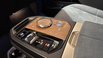 BMW iX SUV 71kWh 326KM 2022 BMW iX BMW Model iX40 M Salon PL otrzymaj Voucher na OCF-ra Vat 23 326KM, zdjęcie 18