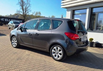 Opel Meriva II Mikrovan 1.4 Twinport ECOTEC 100KM 2011 Opel Meriva 1,4 Ben 101 km 1.4 Benzyna 101KM, zdjęcie 17