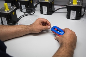 WEICON TOOLS Прецизионные инструменты для зачистки проводов S