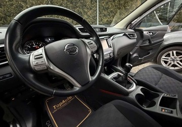 Nissan Qashqai II Crossover 1.6 dCi 130KM 2016 Nissan Qashqai 1.6 dCI 130KM manual KAMERA 360 bezwypadkowy gwarancja, zdjęcie 17