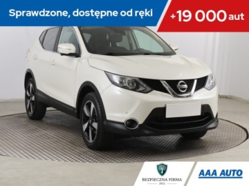 Nissan Qashqai II Crossover 1.2 DIG-T 115KM 2017 Nissan Qashqai 1.2 DIG-T, Salon Polska