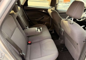 Ford Focus III Kombi 1.6 EcoBoost 150KM 2011 Ford Focus TITANIUM 1.6EB 150ps 6Biegow Tylko115TysPrzebiegu SamParkuje UN, zdjęcie 23