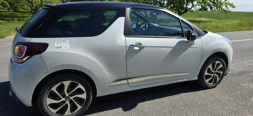 DS 3 Hatchback Facelifting 2016 1.2 PureTech 110KM 2015 Citroen DS3 89tys.km, zdjęcie 6