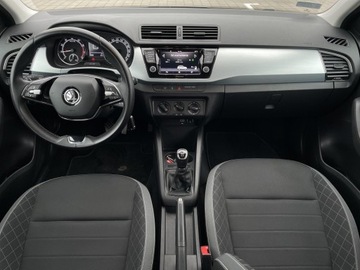 Skoda Fabia IV 1.0 TSI 95KM 2022 Skoda Fabia Ambition ! Czujniki Parkowania ! Tempo, zdjęcie 5