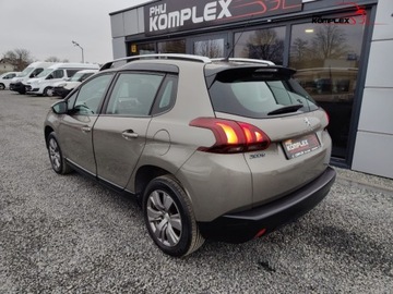 Peugeot 2008 I SUV Facelifting 1.2 PureTech 110KM 2017 Peugeot 2008 1.2 Benzyna 110KM Navi Led Gwarancja 1.2 Benzyna 110KM, zdjęcie 6