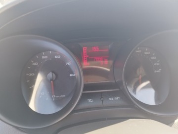 Seat Ibiza IV 2011 Seat Ibiza SEAT IBIZA wersia 1400 benzyna klimatyzacja ZAREJESTROWANY, zdjęcie 30