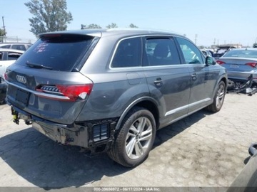 Audi Q7 II 2023 Audi Q7 Premium Plus 45 tfsi, 2023r., 4x4, 2.0L 2.0 Benzyna 261KM, zdjęcie 2