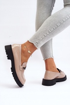 ЛОФЕРЫ ЖЕНСКИЕ VINCEZA НА ПЛОСКОМ КАБЛУКЕ С ДЕКОРАЦИЕЙ, БЕЖЕВЫЕ, ОКРАШЕННЫЕ 38