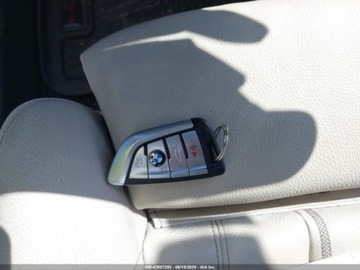 BMW Seria 5 G30-G31 2018 BMW Seria 5 2018 BMW 530E IPERFORMANCE 2.0 Hybryda 180KM, zdjęcie 15