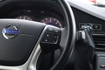 Volvo V70 III Kombi 2.0 TD 136KM 2009 Volvo V70 2.0 D, Navi, Klima, Klimatronic, zdjęcie 17