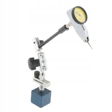 Цифровой циферблатный индикатор с магнитным основанием.