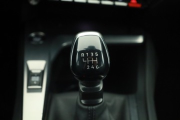 Peugeot 308 III SW 1.2 PureTech 130KM 2022 Peugeot 308 1.2 PureTech, Salon Polska, zdjęcie 15