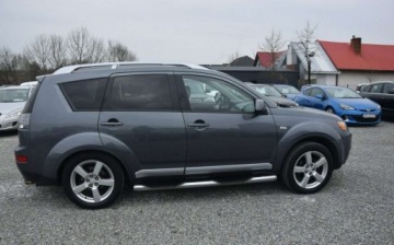 Mitsubishi Outlander II 2.0 DID DOHC 140KM 2007 Mitsubishi Outlander 2.0D 7-Osobowy 4x4 Klima Hak Skora Bez Korozji Sprowa, zdjęcie 13