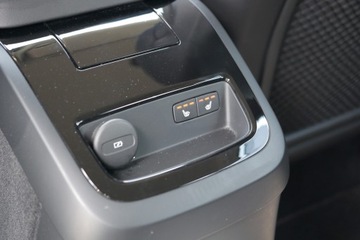 Volvo V90 II Plug-In Facelifting 2.0 T6 Plug-In Hybrid 350KM 2023 Volvo V90 T6 350ps Plus Bright Harman ACC pamięć Hak Komforty Winter Pro 19, zdjęcie 22