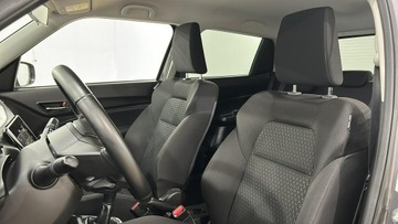 Suzuki Swift VI Hatchback Facelifting 1.2 DualJet SHVS 83KM 2021 Suzuki Swift 1.2 DualJet SHVS Premium Plus CVT, zdjęcie 9