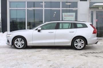 Volvo V60 II  2021 Volvo V60 Momentum Pro, zdjęcie 1