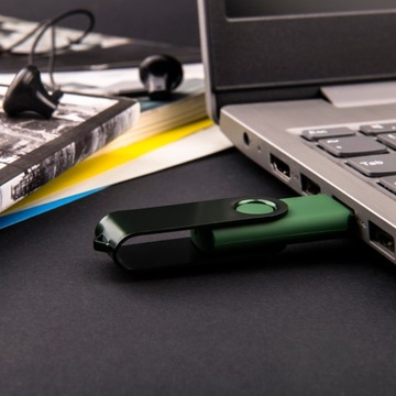 различные цвета НАКОПИТЕЛЬ 4 ГБ USB 2.0 FLASH TWISTER