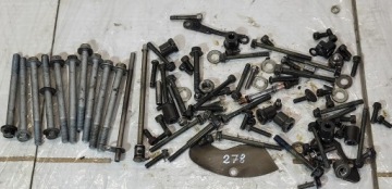 Śruby silnika recyrkulacja spalin Yamaha YZF R1 RN04 1998-2002r