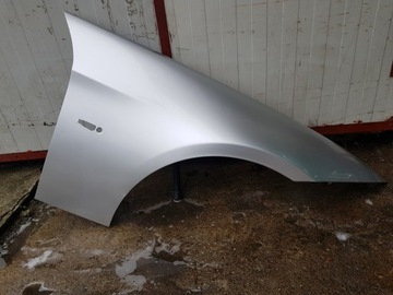 Błotnik prawy przód BMW E90 E91 titansilber metallic 354/7