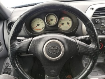 Toyota RAV4 II 2.0 16V D-4D 116KM 2003 Toyota RAV 4 II 2.0 D-4D 116 Ps 4X4, zdjęcie 16