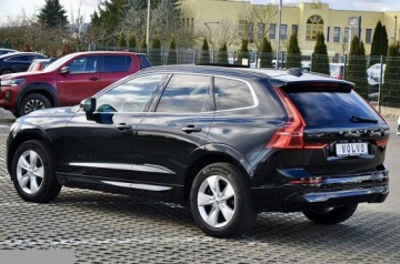 Volvo XC60 II 2021 Volvo XC 60 B4 B Geartronic Momentum Pro 2.0 benzyna 197KM 2021r, zdjęcie 5