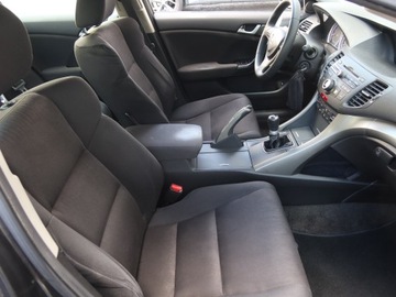 Honda Accord VIII Sedan 2.0 VTEC 156KM 2010 Honda Accord 2.0 i-VTEC, GAZ, Klima, Klimatronic, zdjęcie 8