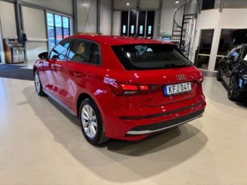 Audi A3 8Y Sportback Facelifting 1.5 35 TFSI 150KM 2025 Audi A3 Sportback 35 TFSI 2025 1.5 Benzyna 150KM, zdjęcie 2