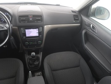 Skoda Yeti Outdoor 1.2 TSI 105KM 2015 Skoda Yeti 1.2 TSI, Salon Polska, Navi, Xenon, zdjęcie 7