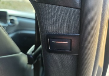 Mercedes Klasa V W447 Długi Facelifting 2.0 250d 190KM 2023 Mercedes-Benz Klasa V 4- MaticSalon PLBezwypadkowyAMGElektryczne drzwiGwar, zdjęcie 31