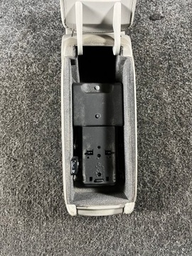 AUDI A6 C5 LOKETNÍ OPĚRKA KŮŽE KOŽENÝ SVĚTLÝ 4B0864207