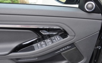 Land Rover Range Rover Evoque II SUV 2.0 Si4 200KM 2022 Land Rover Range Rover Evoque LAND ROVER Evoque 2,0 200km 4x4 R-Dynamic 20, zdjęcie 13
