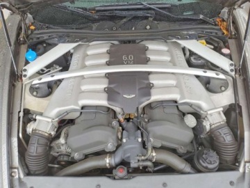 Aston Martin DB9 Volante 5.9 i V12 48V 450KM 2006 Aston Martin DB9 Volante 2006 5.9 Benzyna 450KM, zdjęcie 6