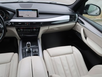 BMW X5 F15 SUV xDrive25d 231KM 2017 BMW X5 xDrive25d, Salon Polska, 227 KM, 4X4, zdjęcie 7