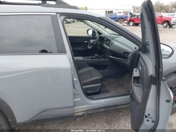 Nissan 2025 Nissan Rogue Rock Creek 2025 1.5l 1.5 Benzyna 201KM, zdjęcie 11