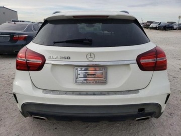 Mercedes GLA I 2018 Mercedes-Benz GLA Mercedes-Benz GLA GLA 250 SUV 2.0 Benzyna 208KM, zdjęcie 4