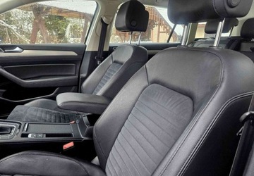 Volkswagen Passat B8 Variant 2.0 TDI 190KM 2015 Volkswagen Passat Variant Volkswagen Passat Variant 2.0 TDI SCR 4Motion DS, zdjęcie 16
