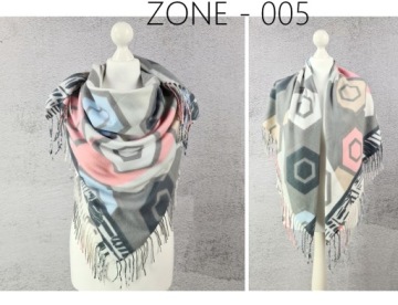 Стильная шаль с кисточками - весна в разных исполнениях