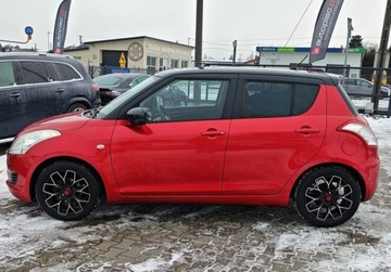 Suzuki Swift V Hatchback 5d 1.2 VVT 94KM 2010 Suzuki Swift bezwypadkowy, tylko 80 tys przebiegu 1.2 Benzyna 94KM, zdjęcie 2