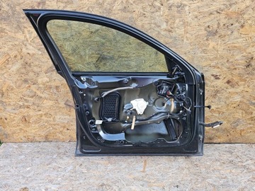 A6 C7 KOMBI W BARVA LY9T DVEŘE LEVÝ PŘEDNÍ ZADNÍ