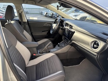 Toyota Auris II Touring Sports Facelifting 1.8 Hybrid 136KM 2017 Toyota Auris Hybrid 135 Premium II (2012-) Hybrid, zdjęcie 6